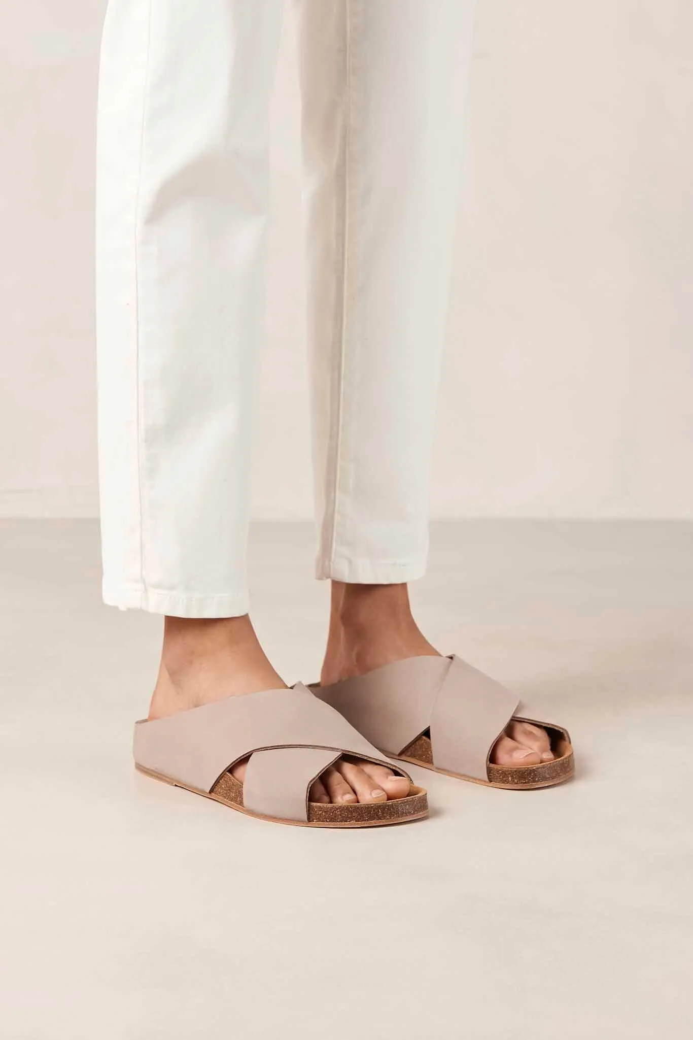 ALOHAS - Briar Grey Leather Sandals