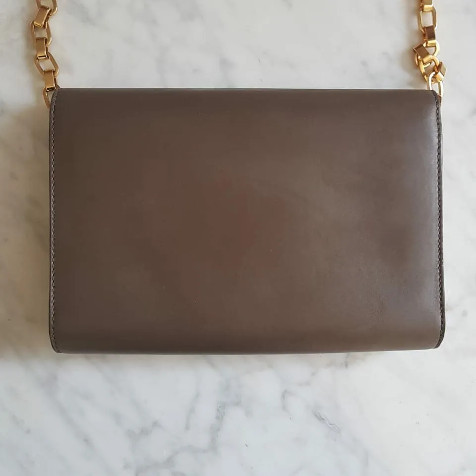 Bolsa Louis Vuitton Louise Chain