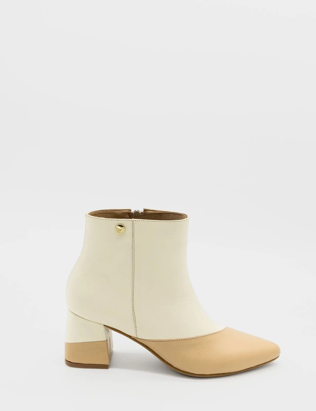 Katio booties in off white/tan leather womens shoes