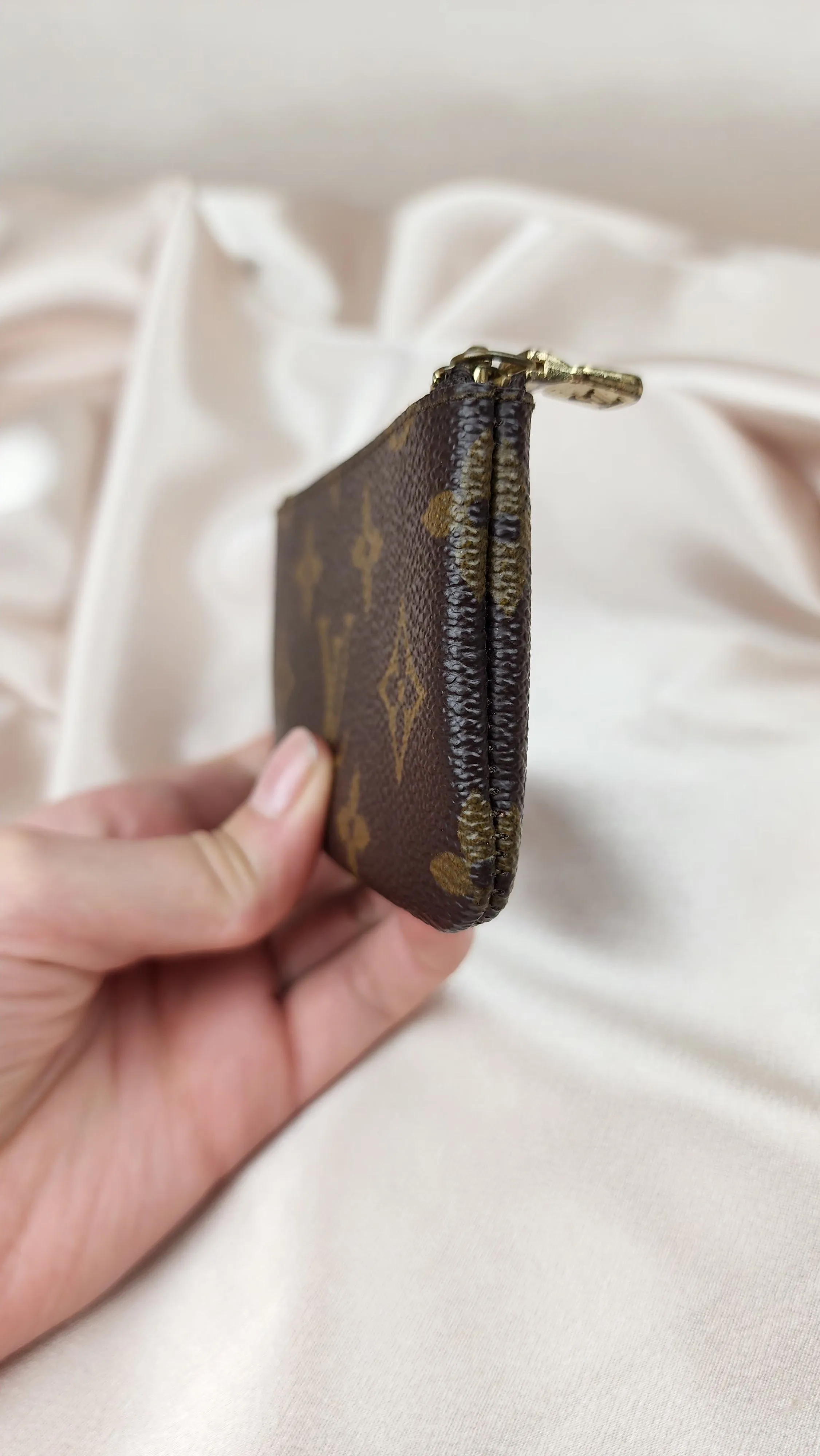 Louis Vuitton Monogram Pochette Cles Coin Purse - 1095