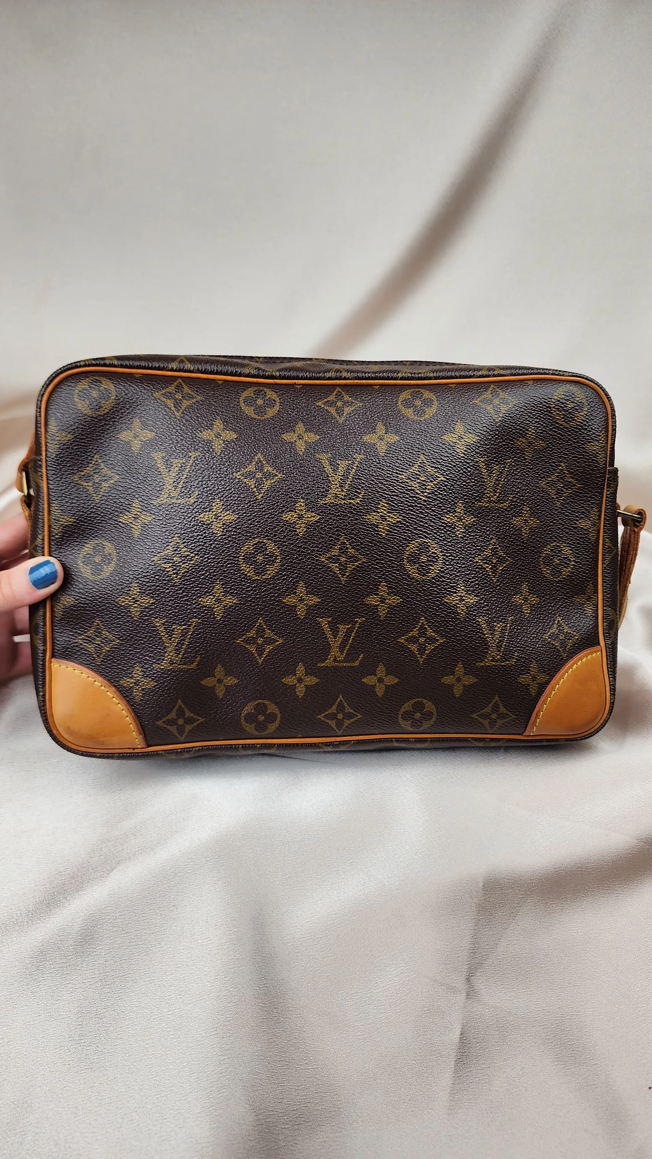 Louis Vuitton Monogram Trocadero 30 Crossbody Bag - 1146