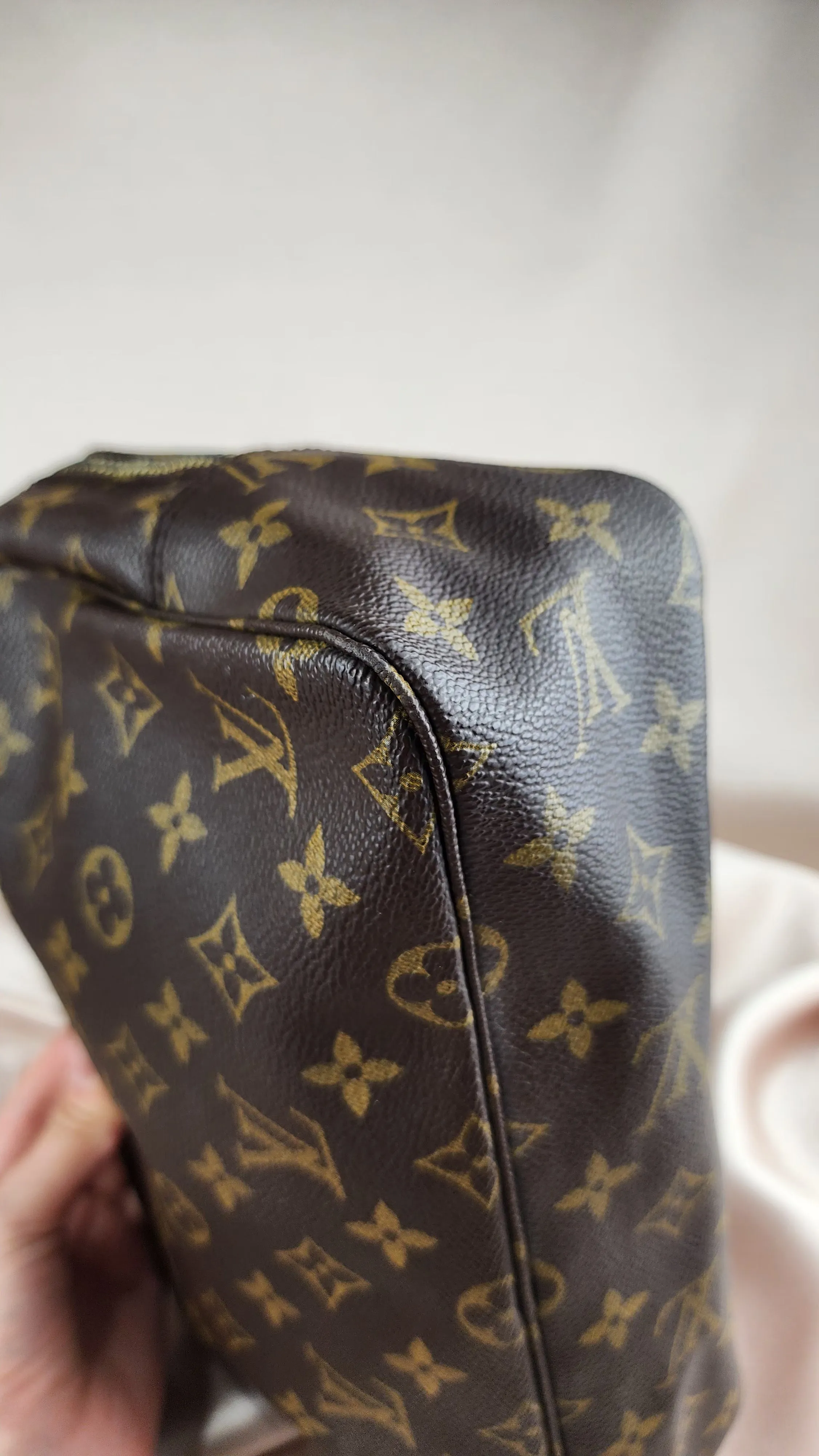 Louis Vuitton Monogram Trousse Toilette 28 - 1009