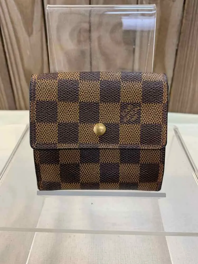 LOUIS VUITTON Wallet