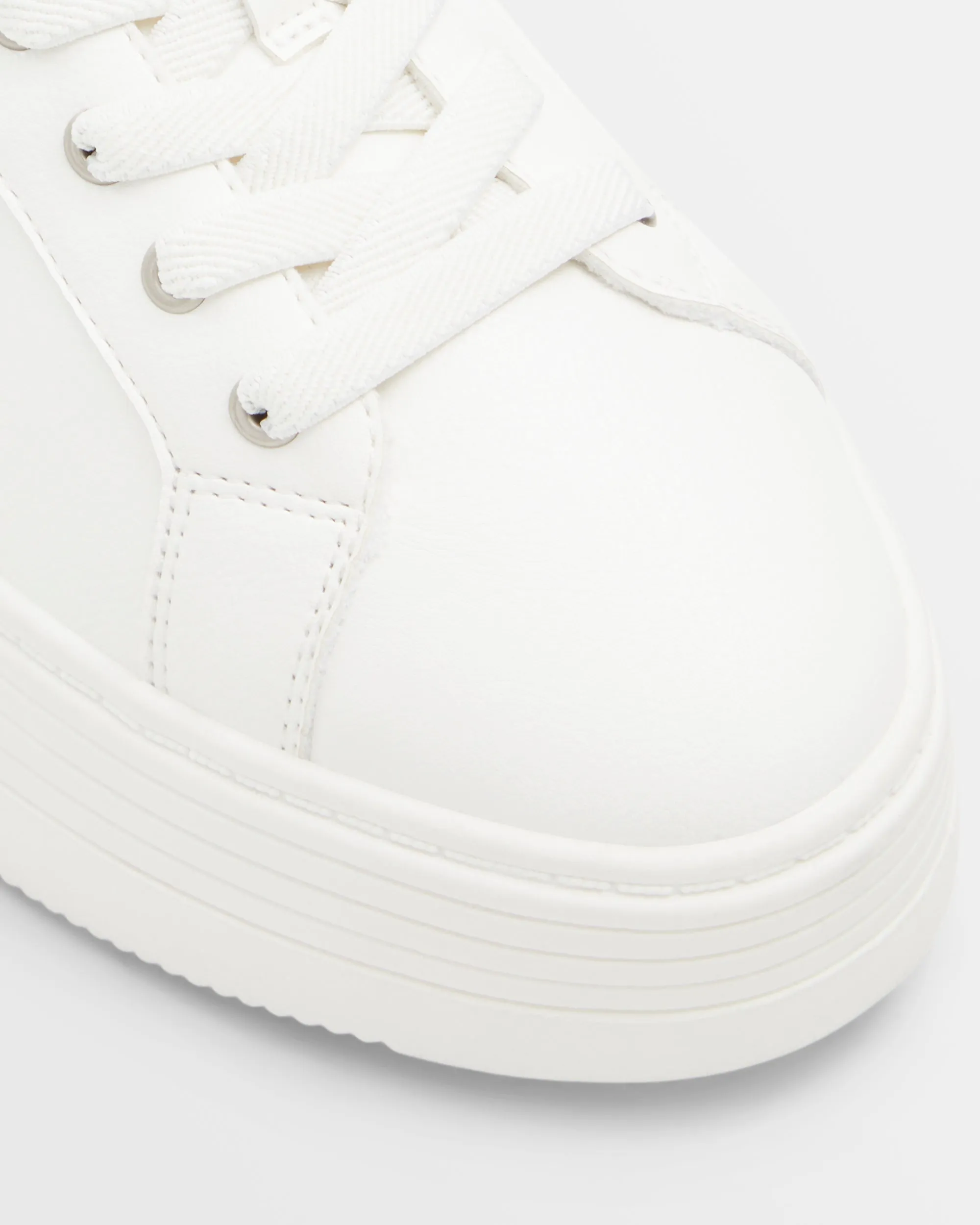 Sheilahh 2.0 Shoes - White