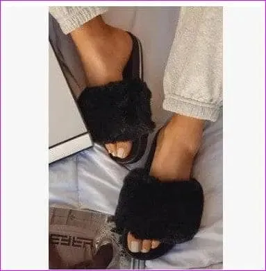 Spring/Summer New Rhinestone Flat Bottom Oversized Furry Sandals and Slippers