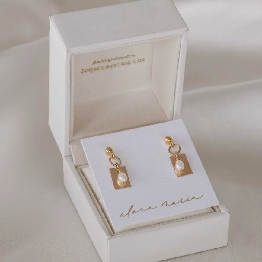 Tara Freshwater Pearl Earrings - Gold