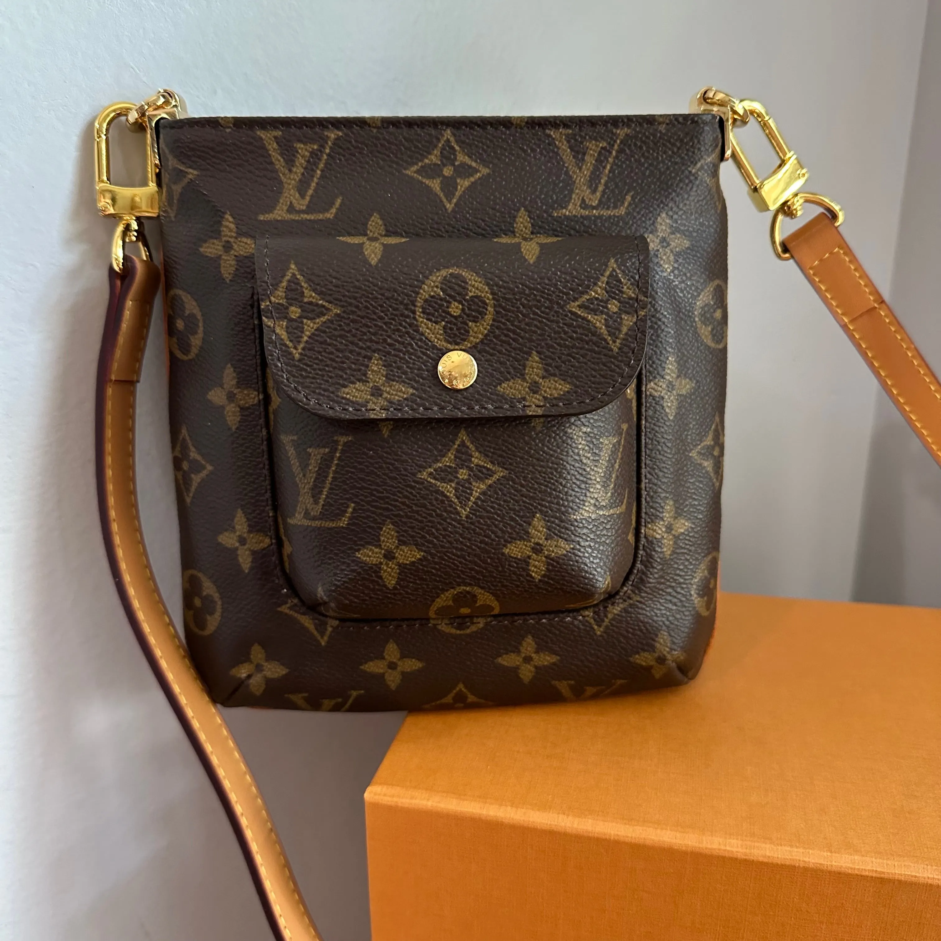 The Junco Crossbody - Vintage LV Monogram in Vachetta