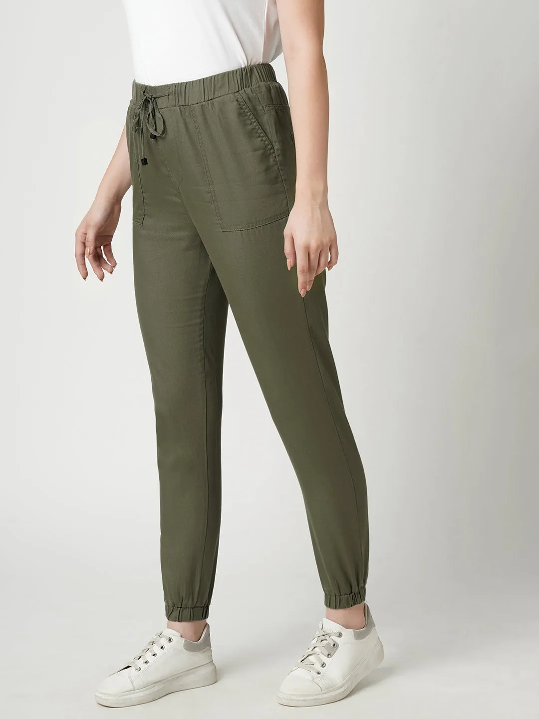 Women High-Rise Comfort Fit Jogger