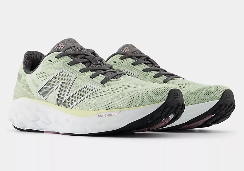 Women's New Balance 880 V14